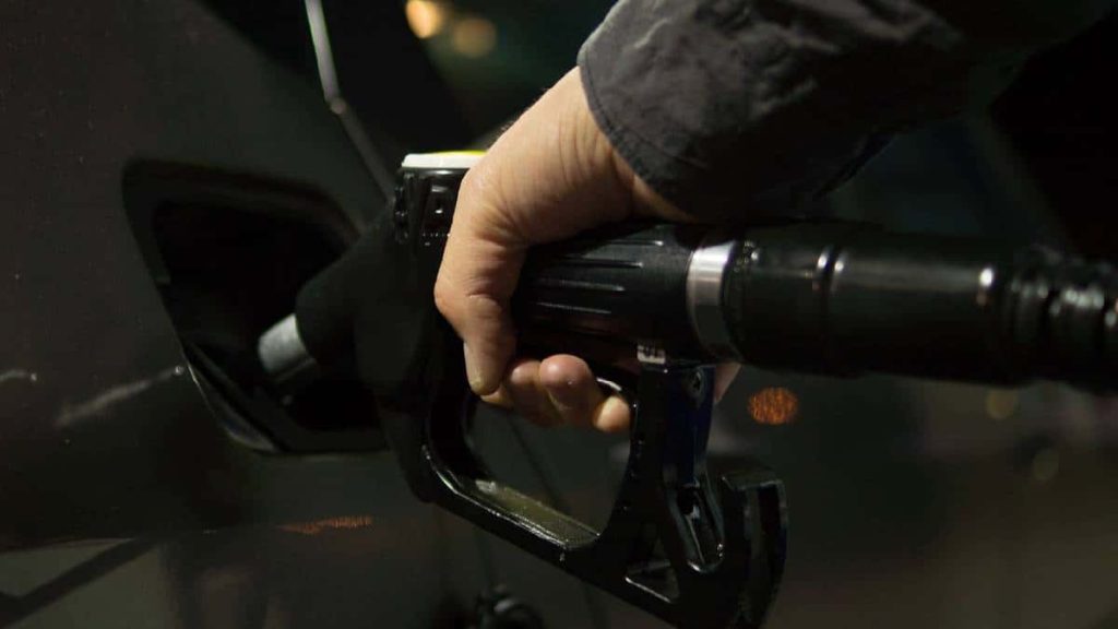 Precios de la gasolina presentarán una variación promedio de $200 por galón a nivel nacional en el mes de diciembre